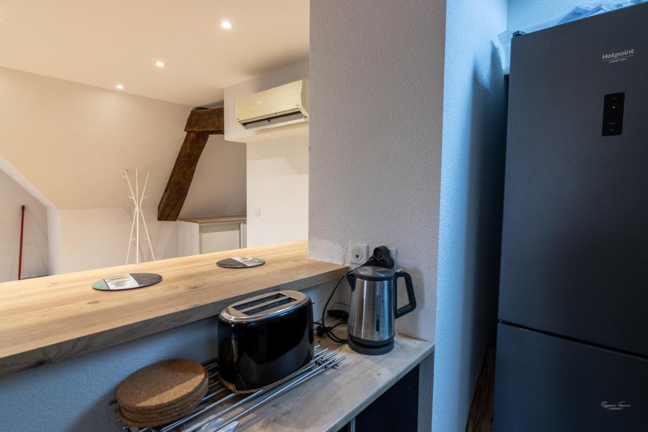 Magnifique Appartement Renove Dans Residence Saumur Exterior foto