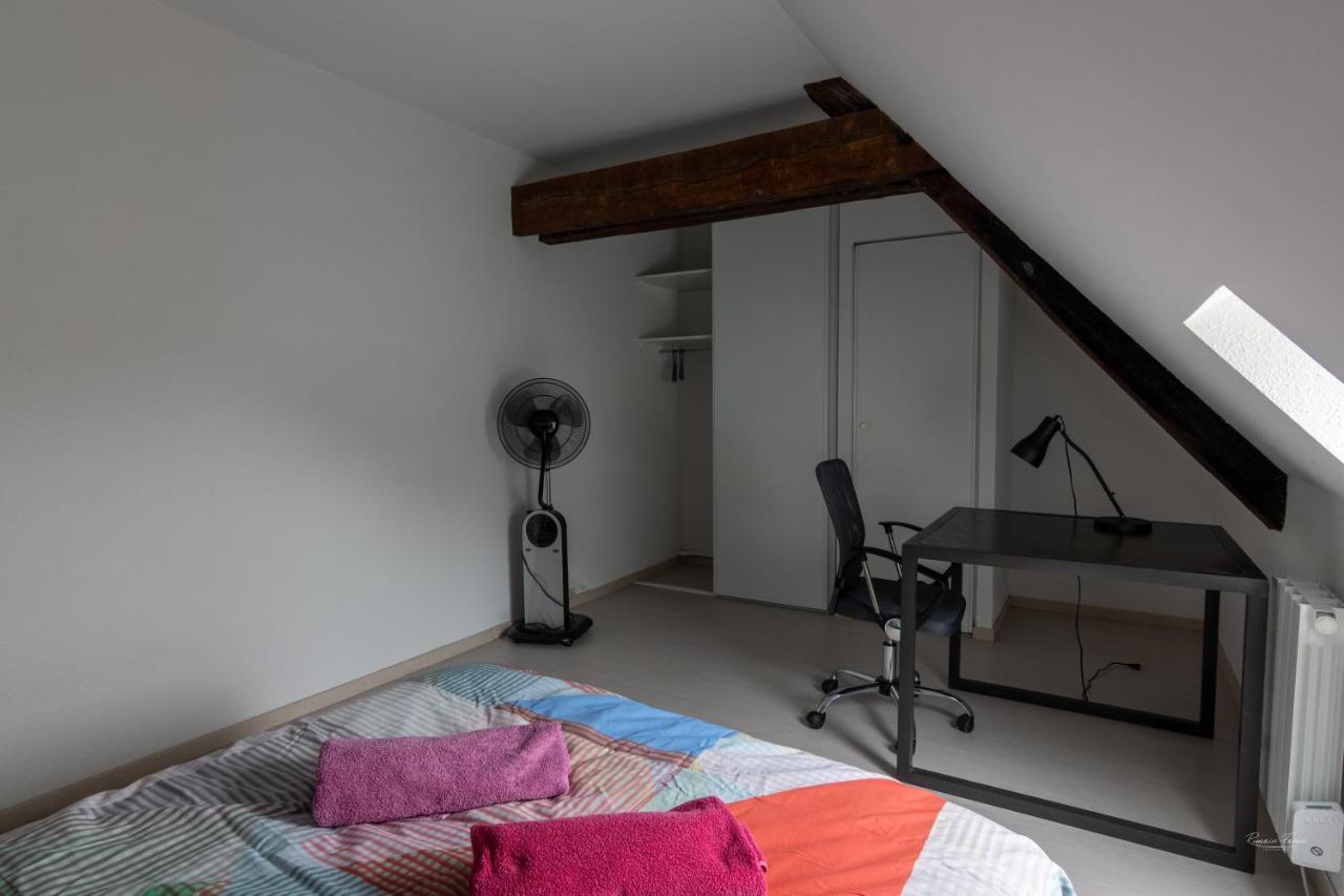 Magnifique Appartement Renove Dans Residence Saumur Exterior foto